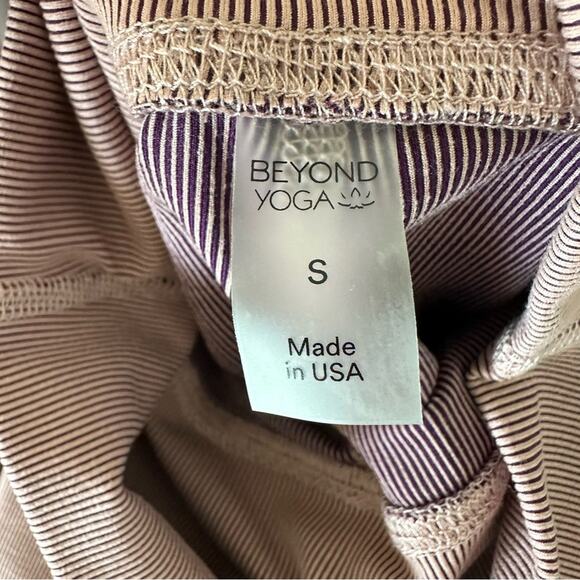 Beyond Yoga Leggings Womens Small Pink Ribbed Gym Workout Athletic - Picture 2 of 6